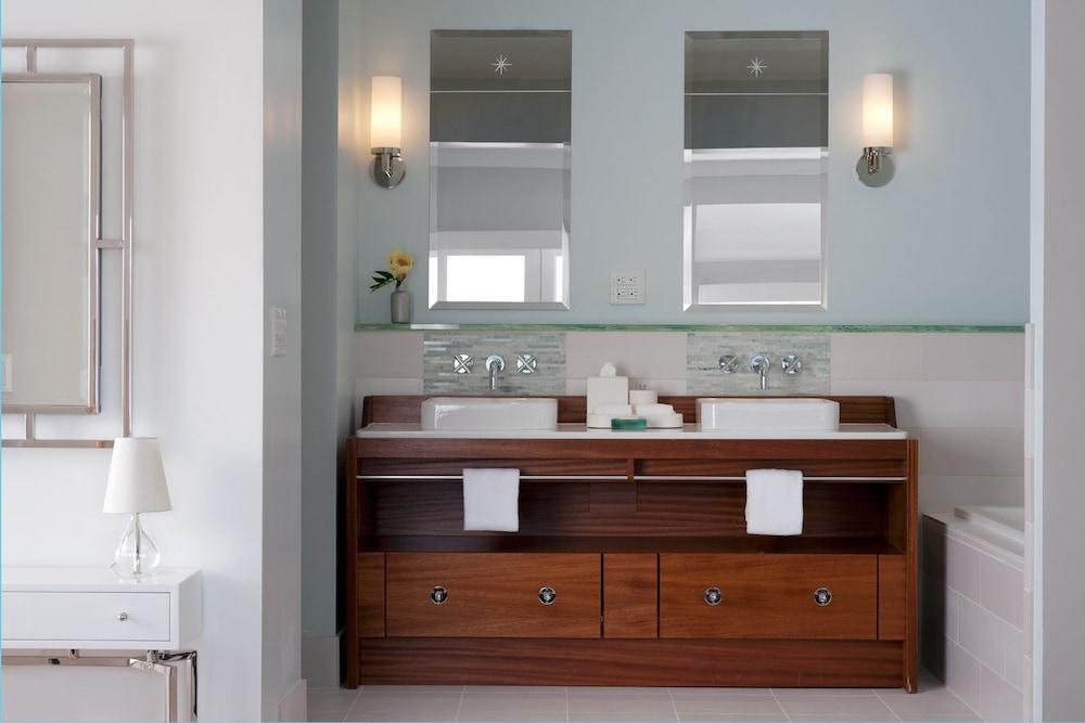 Casa Madrona Hotel&spa Hotel 4*