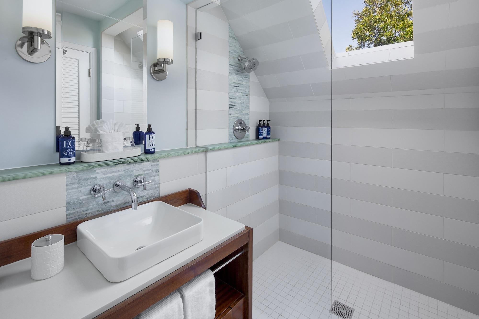 Hotel Casa Madrona And 4*